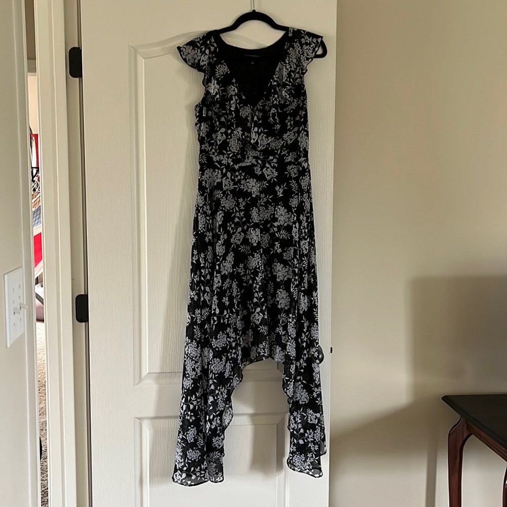 Banana Republic gauzy high-low hem floral dress